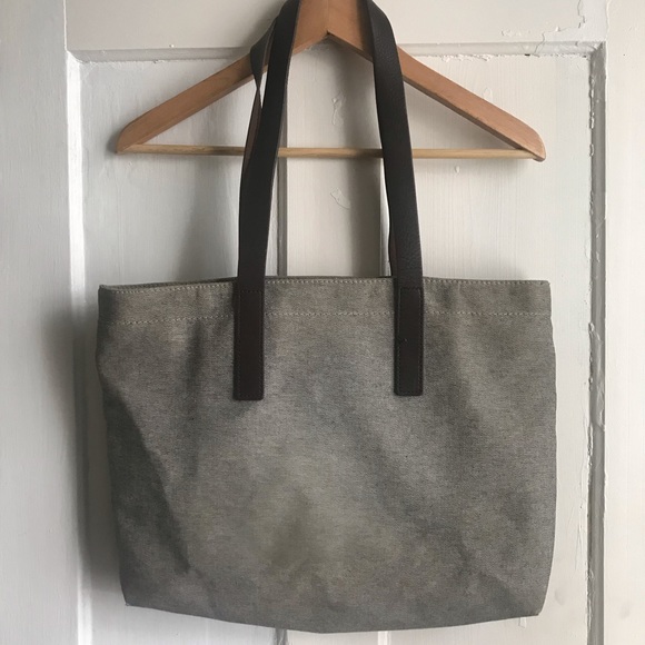 Everlane Handbags - Everlane twill zipper bag